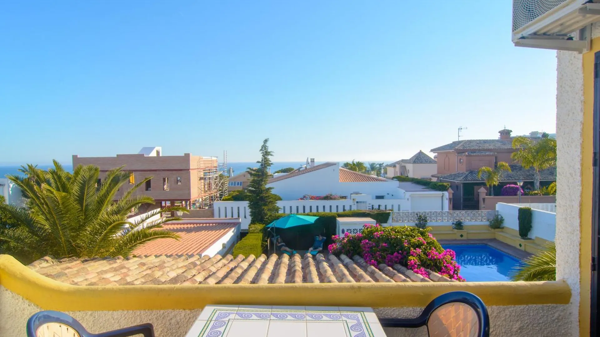 Villa Typical Beach House Las Chapas Playa With Heated Pool Marbella
