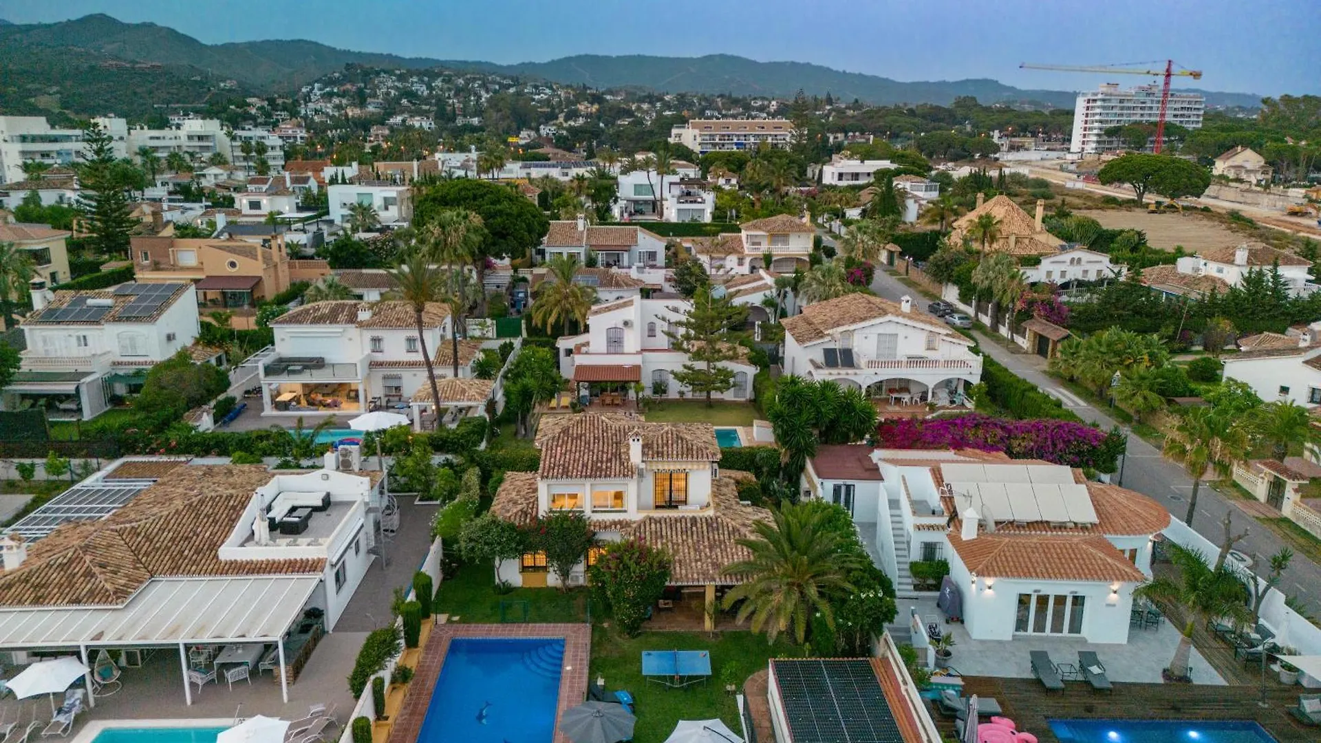 Typical Beach House Las Chapas Playa With Heated Pool Marbella Villa