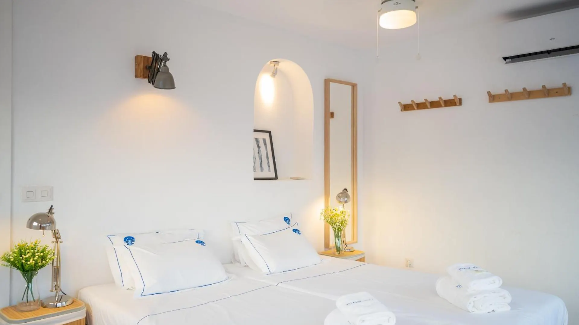 Typical Beach House Las Chapas Playa With Heated Pool Marbella
